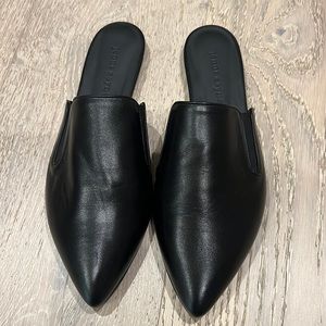 Brand new Jenni Kayne black leather mules